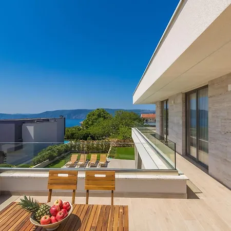 Vista With Private Pool And Sauna * Linardici
